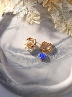 Серьги со съёмным элементом Трансформер цветок, цвет бело-синий в золоте