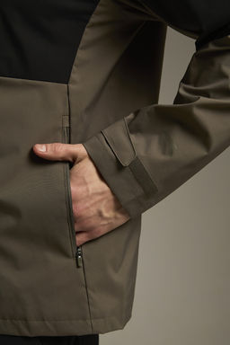 Куртка Зеленый/Черный TRN Woven Jacket