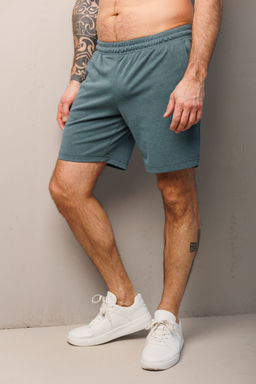 Шорты - 60% хлопок; - 40% полиэстер.