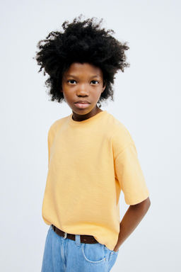 STORIESZ - CAMISETA LISA / Amarillo pastel