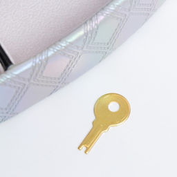 Шкатулка кожзам для украшений сундук Сеть из ромбов. Сливочный перламутр 13х16х23 см - Simaland фото 9