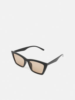 Infinity / Очки солнцезащитные жен. Kiara черный