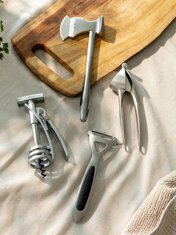 Овощечистка черный цинковый сплав, ТПР