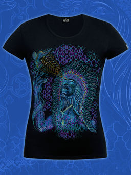 Футболка женская Shaman