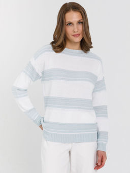 Джемпер вязаный