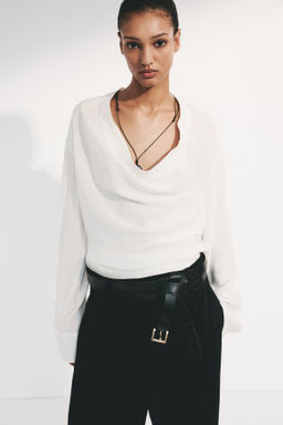 Blusa con escote drapeado - H&m фото 5