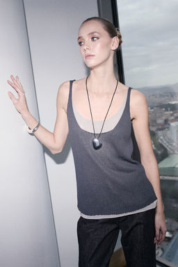 Antrasit Havuz Yaka Renk Bloklu Ince Triko Ince Bluz TWOSS26BZ00297