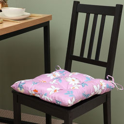 Цена за 2 шт. Подушка на стул Этель. Цветы, 40?40 см, сиреневая