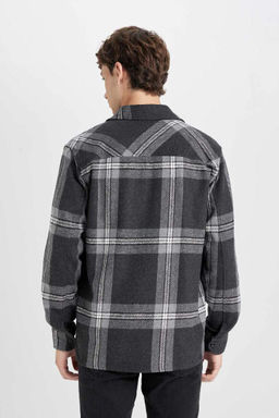 Мужская черная фланелевая рубашка с длинным рукавом стандартного кроя с воротником-поло в клетку и классическим кроем - Defacto фото 6