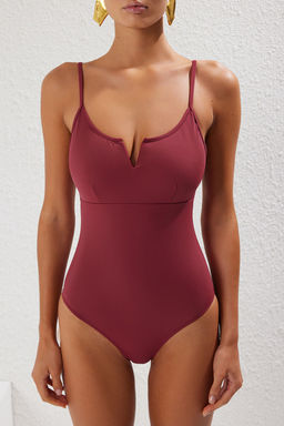 TRENDYOLMILLA Yesil V Yaka V Telli Regular Mayo TBESS22MA0010  фото 30