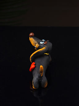 Фигурка полистоун «Такса счастливая», 4.5×9×4.3 см