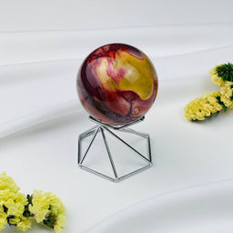 Шар из Яшмы Мукаит