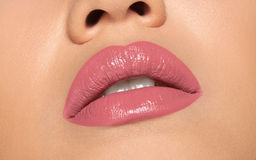 PUPA Помада для губ VAMP тон 204 Вечный розовый  фото 2