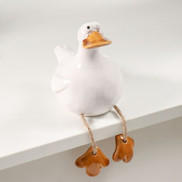 Сувенир керамика "Белый утёнок с висячими лапками" 8,6х11,1х12,1 см