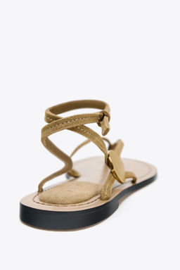 SPLIT SUEDE FLAT SANDALS WITH APPLIQUE - Zara фото 10
