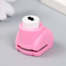 Набор для скрапбукинга «Средняя волна», ножницы фигурные 13.5 см+4 дырокола, d=1.2 см 11.2×18 см