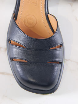 Босоножки 5032.23663bl.Черный