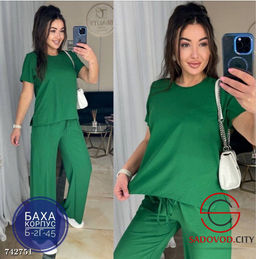 Летний брючный костюм двойка