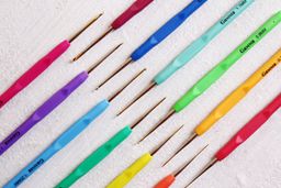 Для вязания Gamma RCH крючок с прорезин. ручкой сталь d 1.9 мм 13 см в блистере  фото 6