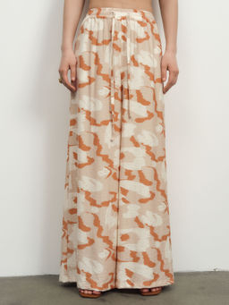 Брюки из вискозы 10367 серые с принтом