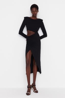 Trendyolmilla Siyah Kruvaze Yaka Cut Out/Pencere Detayl? Orme S?k Abiye Elbise TPRAW23EL00272