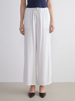 Beli Lastikli ?izgili Kad?n Pantolon