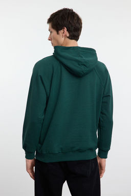 TRENDYOL MAN Bej Unisex Oversize/Genis Kesim Reglan Kol Sloganl? Kapusonlu Sweatshirt TMNAW25SW00156 - Trendyolmilla фото 6