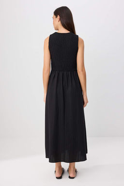 Siyah Gipe Detayl_ Kare Yaka A Kesim Maxi Dokuma Elbise TWOSS26EL00775 - Trendyolmilla фото 4