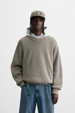 TEXTURED RELAXED FIT SWEATER - Zara фото 2