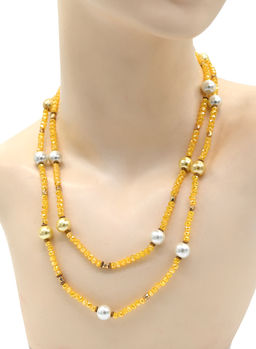 Браслет бусы на руку с цирконом и майоркой цв.желтый, 100см