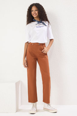 Kahverengi Yuksek Bel Straight Jeans TWOSS25JE00253