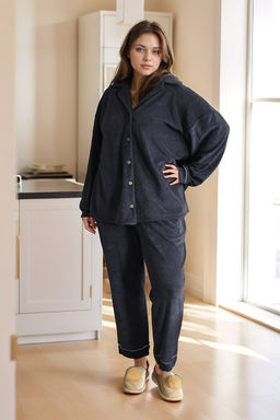 Теплая махровая пижама с брюками однотонная 48-56