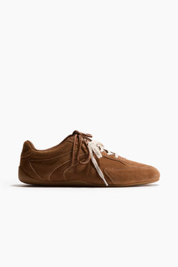 Zapatillas deportivas de ante