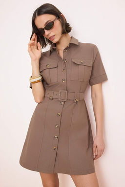 Kahverengi Kemerli Mini Gabardin Dokuma Gomlek Elbise TWOSS26EL00117