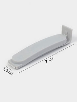 Цена за 2 шт. Зажимы для пакетов Доляна, пластик, 7×7.5×1.5 см, набор 5 шт., белые/серые