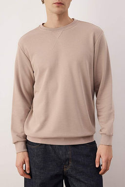 Bej Rahat Kesim Basic Bisiklet Yaka Sweatshirt TMNAW26SW00060