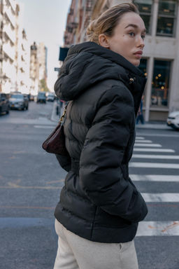 WATER-REPELLENT WINDPROOF FITTED SHORT ANORAK - Zara фото 17