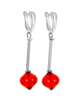 Изящные серьги-цепочки с яркой янтарной вставкой алого цвета - Амберхолл фото 2