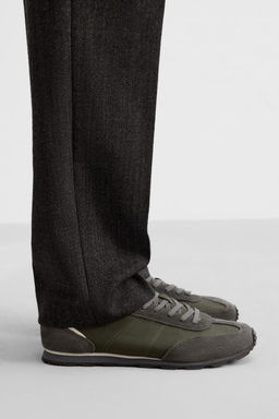 RETRO LEATHER TRAINERS