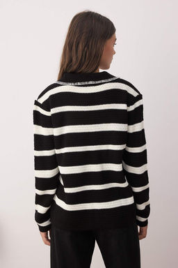 Siyah Pamuk Kar?s?ml? Genis Kal?p Triko Kazak TWOAW26KZ00014 - Trendyolmilla фото 4