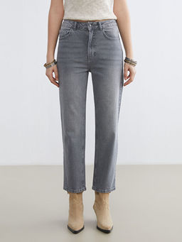 Straight Fit Kad?n Jean Pantolon
