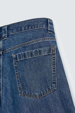 PLEATED RELAXED FIT DENIM BERMUDA SHORTS - Zara фото 11