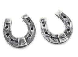 Магнит из мрамолита "Подкова" 57*57*10мм Радуга камня