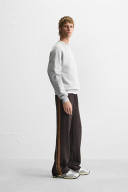 TECHNICAL TROUSERS WITH SIDE PANEL - Zara фото 18