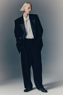 Pantalon con pernera globo