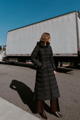 HOODED BELTED WATER-REPELLENT WINDPROOF DOWN PUFFER JACKET