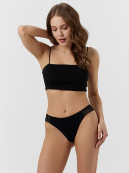 Цена за 2 штуки! Трусы женские стринги черные с деталями из кружева