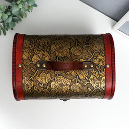 Шкатулка для украшений «Сундучок. Золотые цветы на чёрном», дерево, состаренная, 23×30×24 см