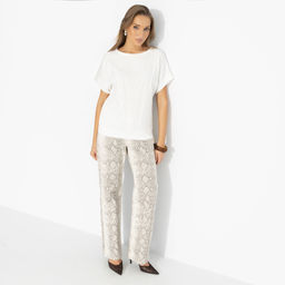 Футболка для сотни образов, Всегда иначе (молочная) - Charutti фото 7