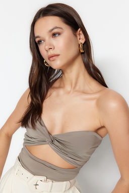 TRENDYOLMILLA Vizon Straplez Dugum ve Cut Out Detayl? Esnek C?tc?tl? Orme Body TWOSS23BD00075  фото 2